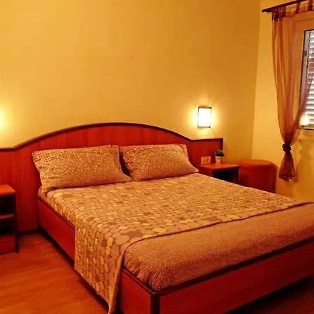 By The Sea Donja Vala, Makarska - 6756 Appartement Drvenik (Split-Dalmatia)